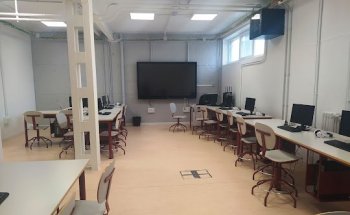 Escuela Oficial de Idiomas Madrid Jesús Maestro