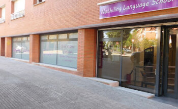 Nuthiling Language School