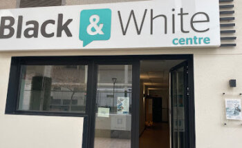 Black & White centre 3