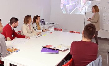 Aprende y Más - Language School