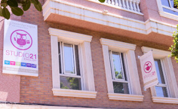 STUDIO21 ENGLISH y CLASES PARTICULARES