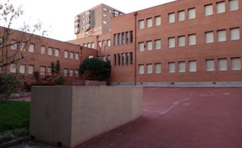 Escuela Oficial de Idiomas Valdezarza