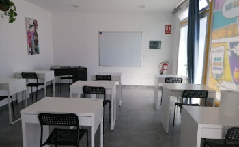 Academia de idiomas Bla Bla Bla