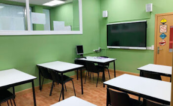 Akerlei Academia de Idiomas en Ermua