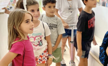 HELLO Escola d'Idiomes