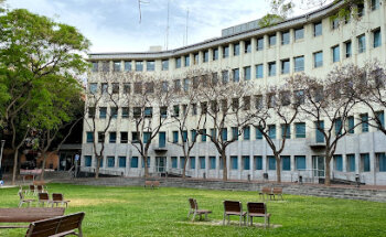 Servei Local de Català d'Esplugues de Llobregat. Centre de Normalització Roses