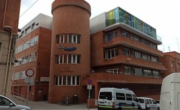 Hizkuntza-eskola ofiziala