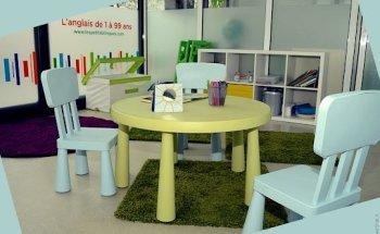 Les Petits Bilingues