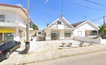 1/2 De Palavras - Apoio Escolar, Lda.