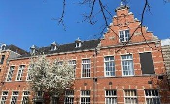 NedLes - Dutch for internationals