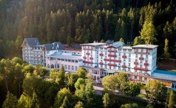 Leysin American School Belle Époque Campus