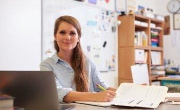 French Lessons with Caroline - French Courses in Paris