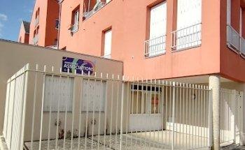 Cultural Center And Linguistic