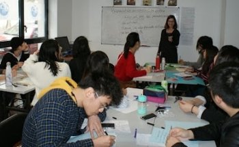 EICLE French language school LYON