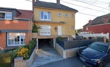 Russian Valenciennes