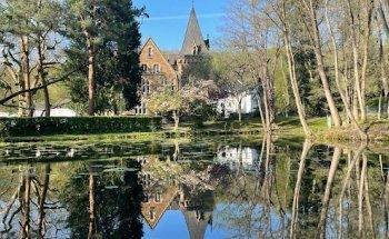 Schloss Hagerhof - Privatschule mit Montessori-Pädagogik
