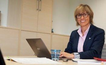 Lukas English Training