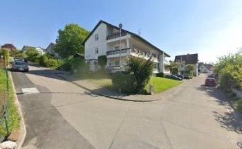 Nachhilfe- und Sprachschule Einstein