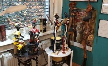 CARICIA Afro-Latino-Tanzschule im CASA CUBA