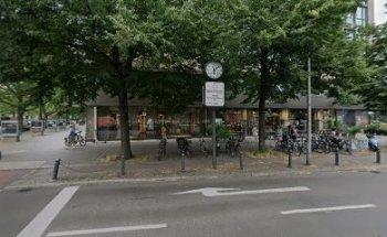 SPRACHSTUDIOS & LERNSTUDIOS