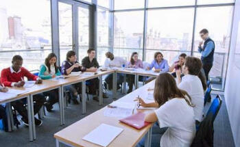 Kaplan International Languages - English School in Manchester