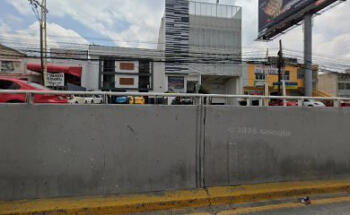 Premier English (Av. Patria)