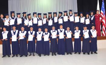 Corporación Universal | Educación | Idiomas | Inglés | Técnicos Laborales | Virtualización | Cursos | IA | Viajes | Español