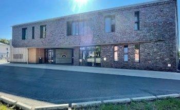 Regenbogenschule und Förderverein der Regenbogenschule Hennigsdorf e. V.