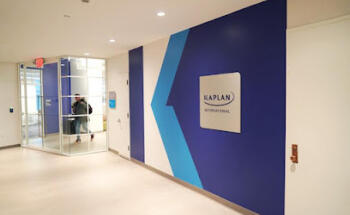 Kaplan International Languages - English School in New York Central Park