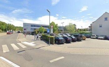 Bilinguale Montessori-Schule