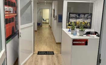 Academia Big Ben Centre