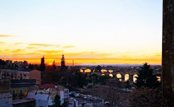 Escuela Oficial de Idiomas