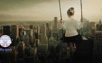 LITTLE MINDS. ACTIVE ENGLISH