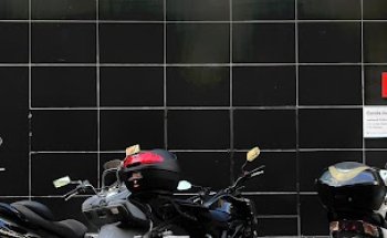 CIC Escuela de Idiomas Gracia