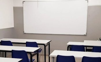 Laacademia Idiomas, Apoyo al Estudio y Oposiciones