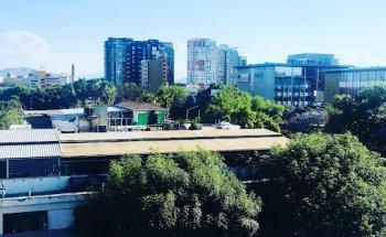 International Languages School