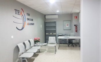 The English Academy Jardinillos S.L