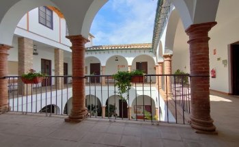 Escuela Oficial de Idiomas Axarquia