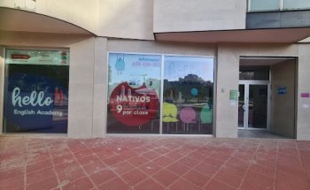 Hello!! Academia de Inglés Juan Carlos I