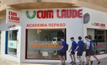 Cum Laude Academia