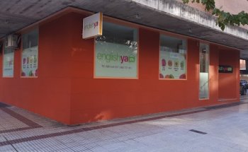 EnglishYA Centre & Campamentos | Academia de inglés para niños y adultos