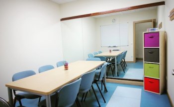 Magistral Parque Picasso | Academia de Inglés en Salamanca