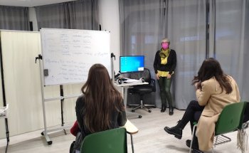 TICK TALK English School