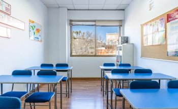 Academia Ingles - Caledonian Centre