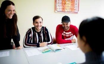 Sprachschule activ lernen - das Original seit 1998. Die besten Preise - die besten Lehrkräfte!