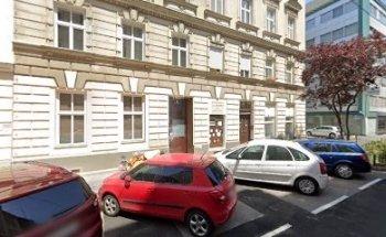 German teacher in Vienna - Deutschlehrerin in Wien - Némettanár Bécsben