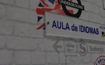 Centro de Idiomas White