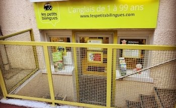 Les Petits Bilingues