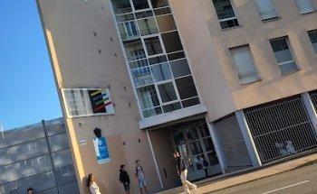 Lycée Godefroy de Bouillon