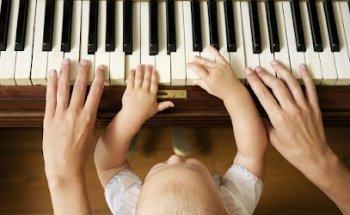 Musik Tanz Kunst & Sprachschule Orpheus